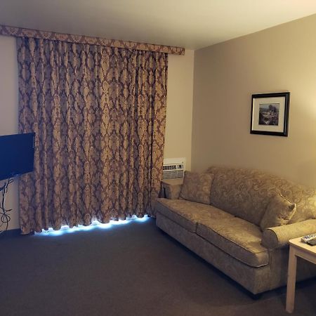 Shemron Suites Hotel Deep River Kültér fotó