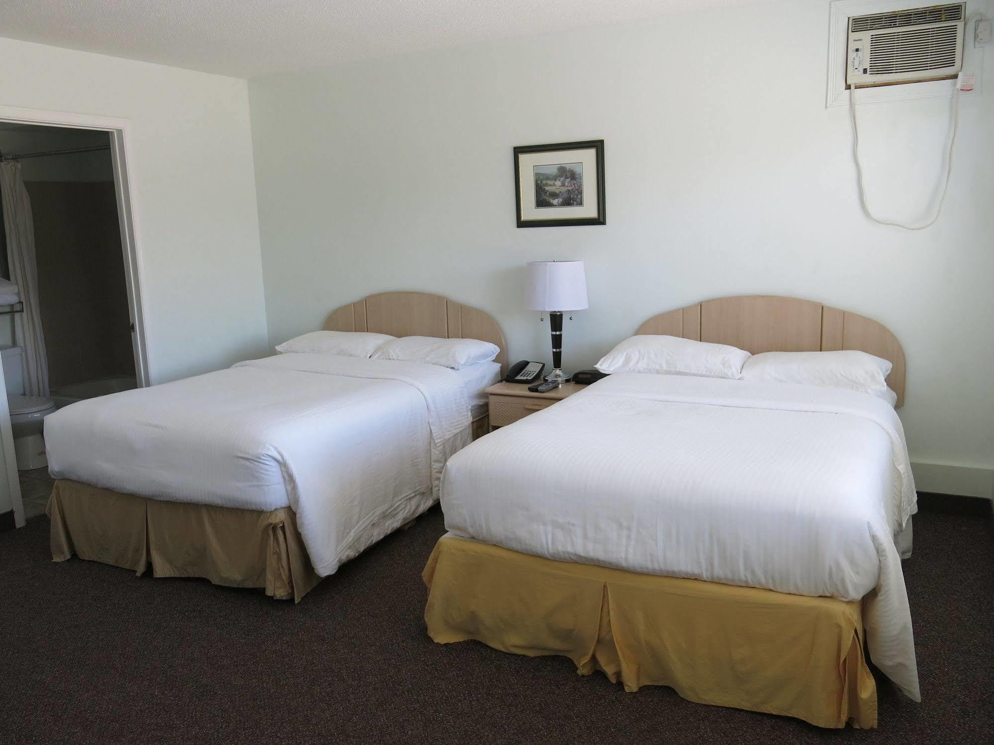 Shemron Suites Hotel Deep River Kültér fotó
