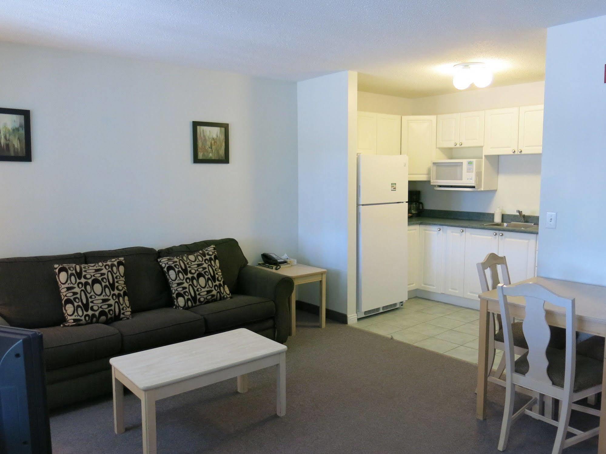 Shemron Suites Hotel Deep River Kültér fotó