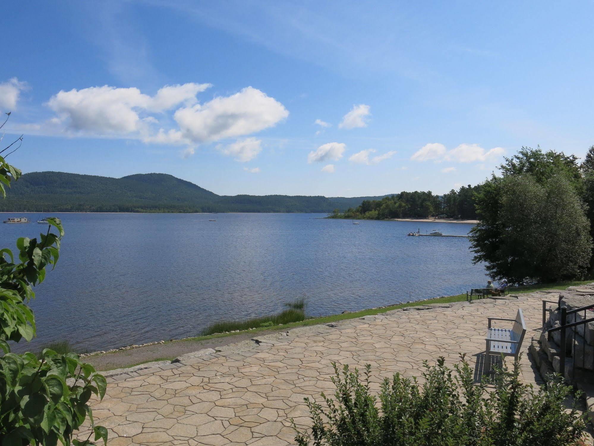 Shemron Suites Hotel Deep River Kültér fotó
