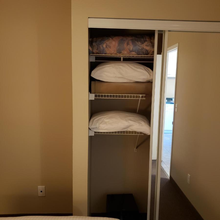 Shemron Suites Hotel Deep River Kültér fotó